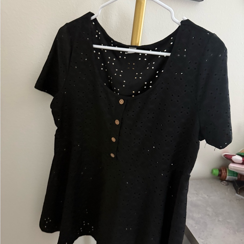SHEIN Black Eyelet Button-Up Blouse